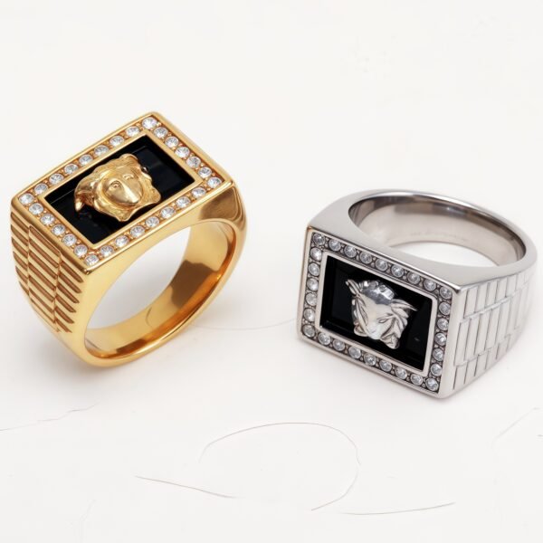 Classic Medusa Diamond - inlaid Gold/Silver Ring, Must - have Item for Fashionistas | DZ299