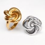 Fashionable Gold/Silver Knot Ring - Eye - Catching Accessory for Stylish Outfits | G004581