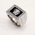 Classic Medusa Diamond - inlaid Gold/Silver Ring, Must - have Item for Fashionistas | DZ299 - Image 5