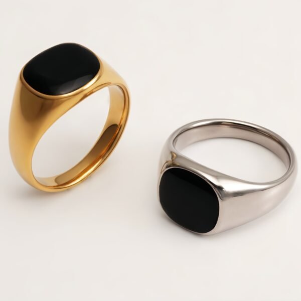 Fashionable Polished Metal Black Oval Ring - Must - Have for Personalized Outfits | DZ1030