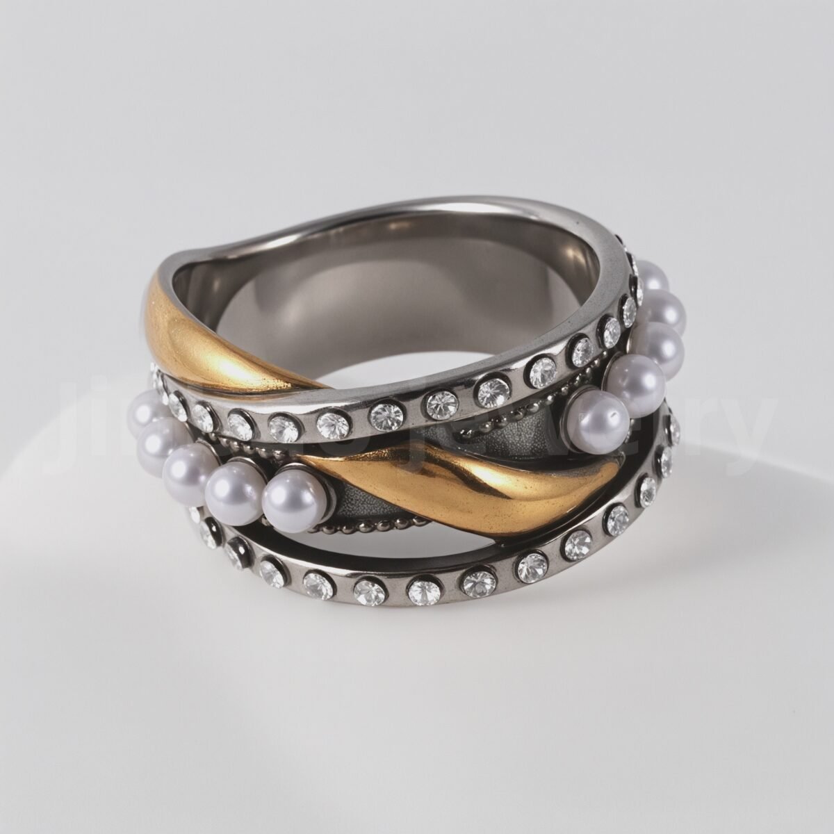 24K Gold-Plated Stainless Steel Heart Design Unique Women's Ring - Image 3