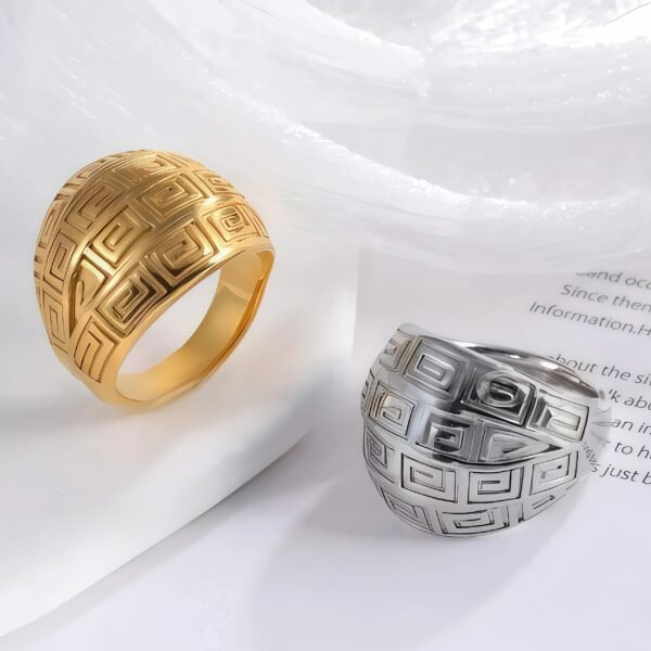 Vintage design two-tone gold and silver stainless steel women's ring | C-3DZ-D
