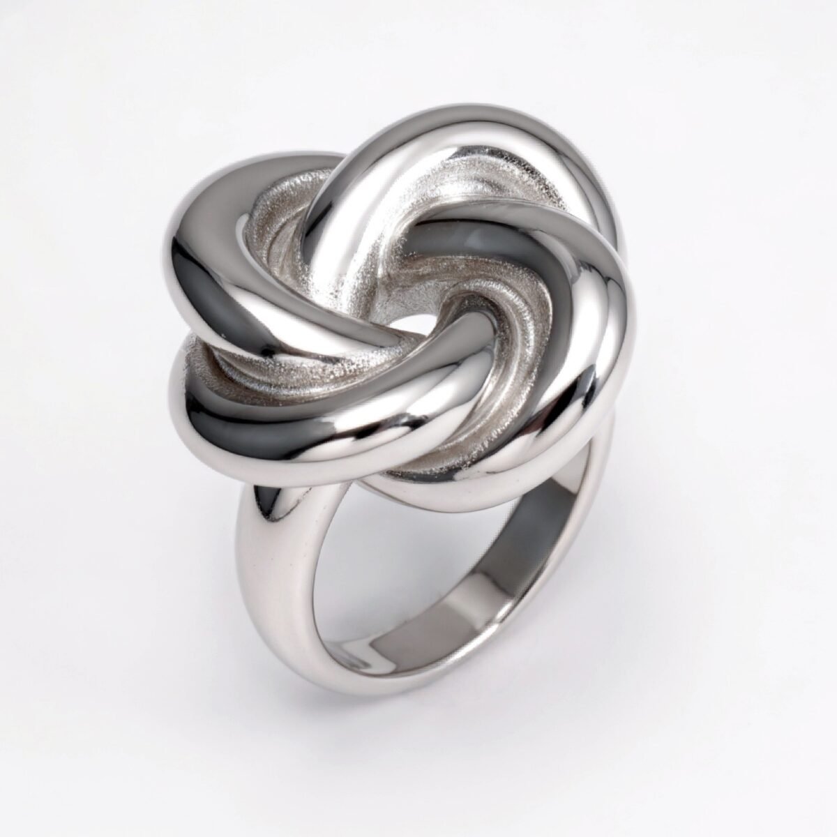 Fashionable Gold/Silver Knot Ring - Eye - Catching Accessory for Stylish Outfits | G004581 - Image 6
