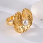 24K Gold-Plating Pearl Flower Stainless Steel Women's Ring - Image 5