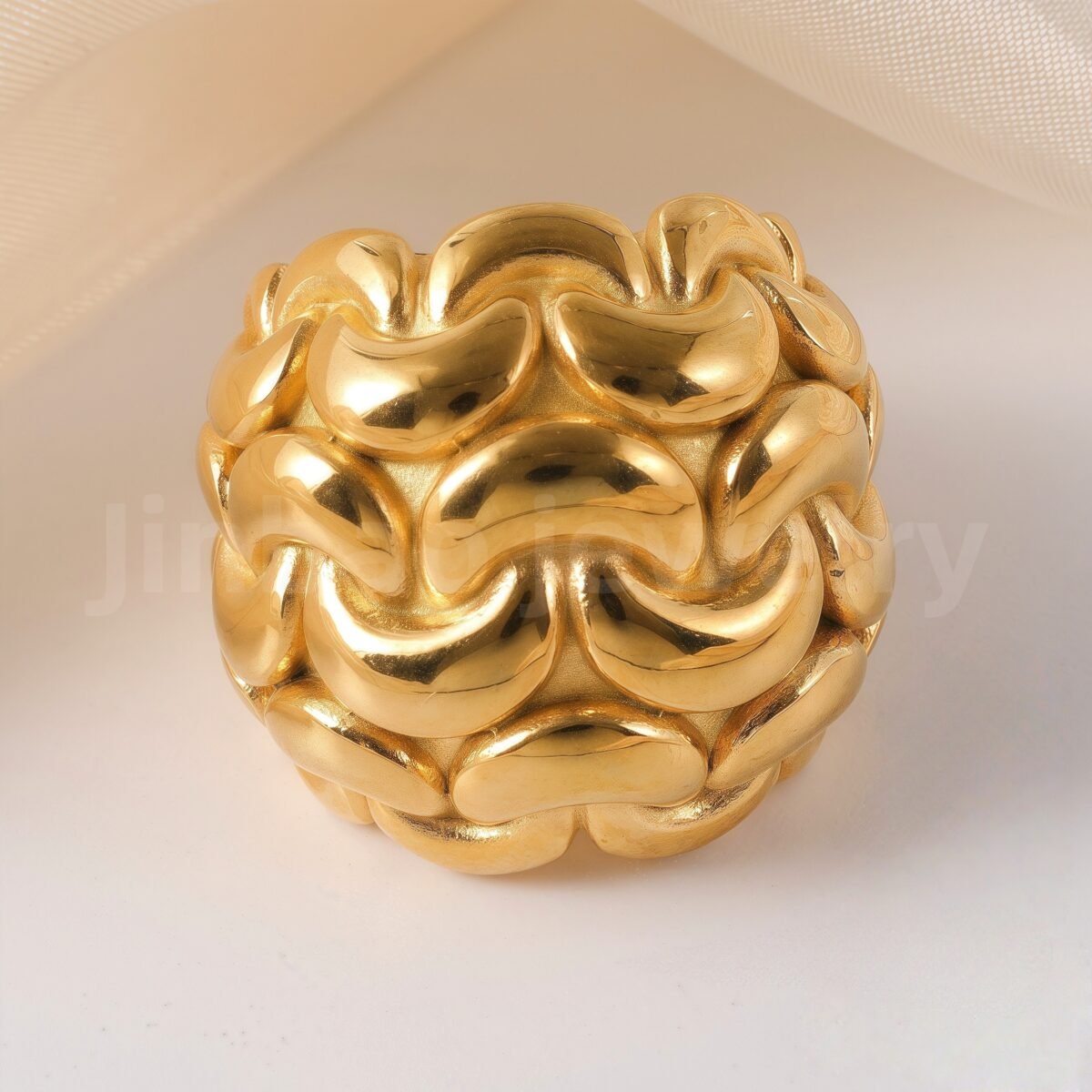 24K Gold-Plating Stainless Steel Fashion Sleek Modern Women's Ring - Image 3