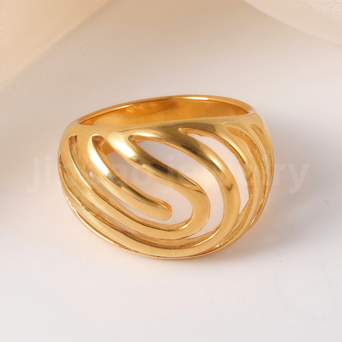 24K Gold-Plating Stainless Steel Fashion Sleek Modern Women's Ring - Image 7