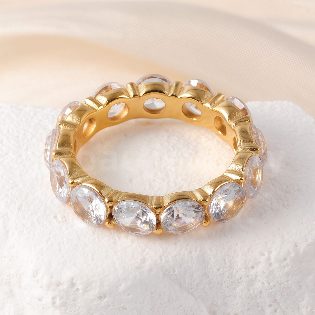 Luxury 24K Gold-Plating Stainless Steel Stunning Crystal Embellishments Women's Waterproof Ring - Image 9
