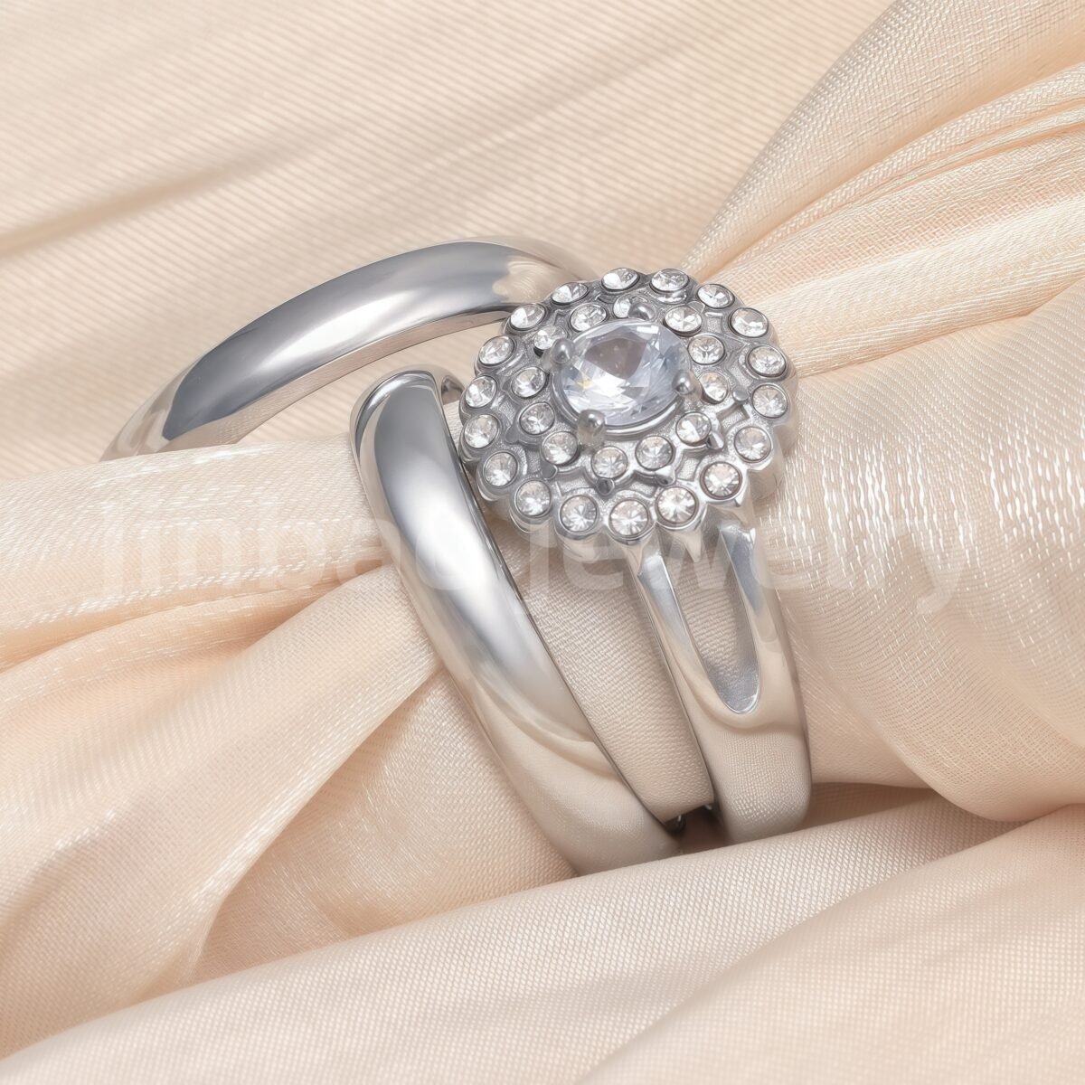 High Quality Exquisite Diamond - Row Stainless Steel Wedding Rings - Image 3