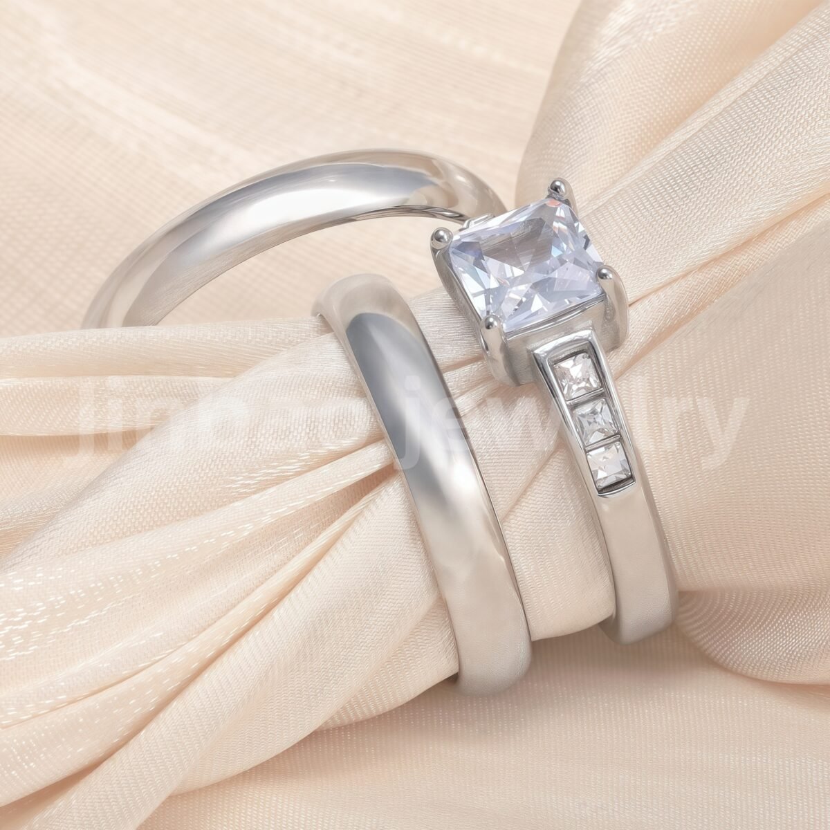 High Quality Exquisite Diamond - Row Stainless Steel Wedding Rings - Image 7