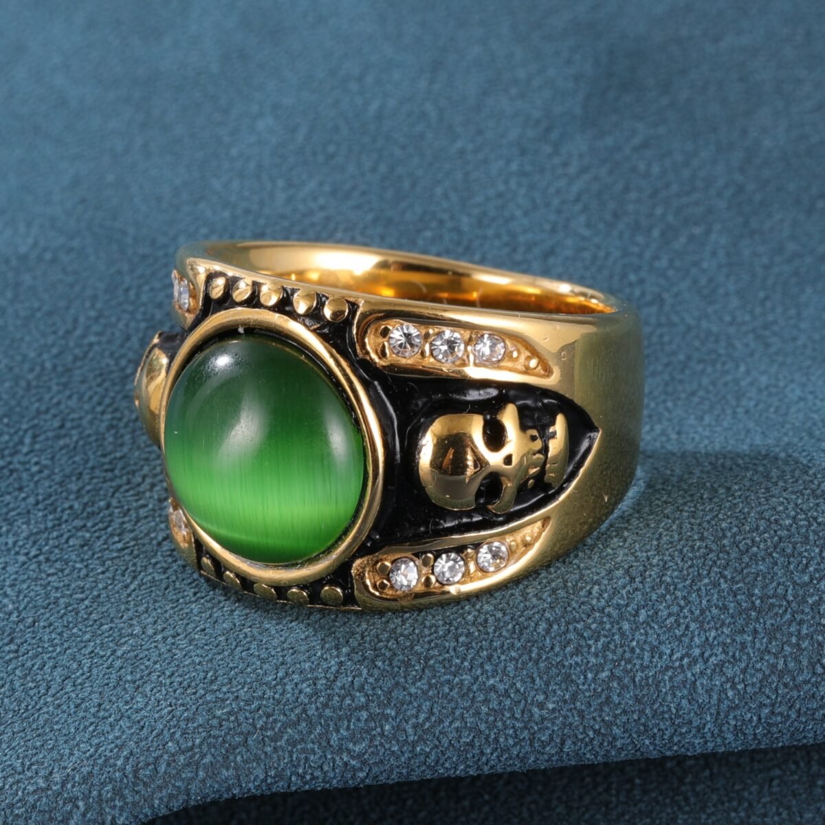 Men's Fashion Emerald Skull Stainless Steel RingحBL1176 - Image 2