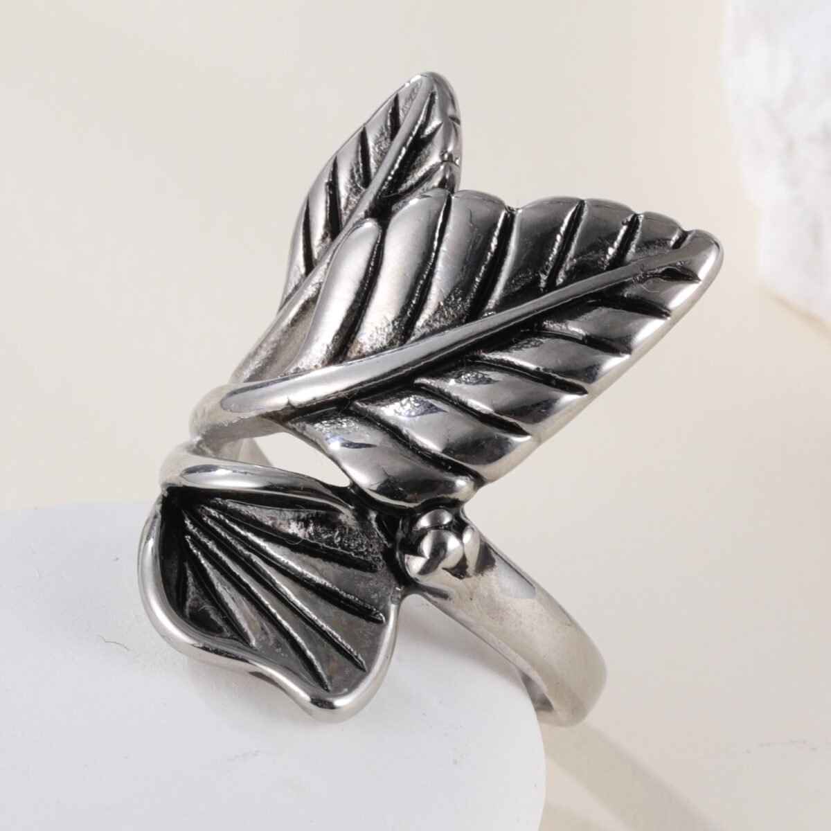 Simple Natural Leaf Silver Stainless Steel Women's Ring丨K07151 - Image 4