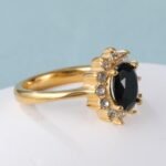 Stylish Black Gemstone Flower-Shaped Stainless Steel Women's RingحBL504J - Image 3