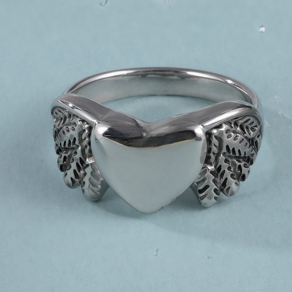 Heart and Wings Design Silver Unisex Stainless Steel Ring丨G002749 - Image 4