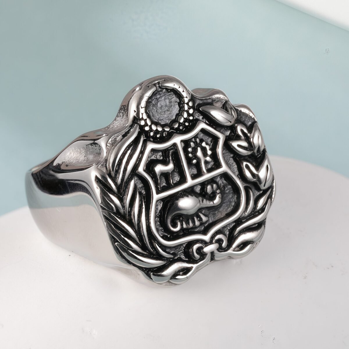 Vintage Family Crest Stainless Steel Men's Ring丨G002926 - Image 1