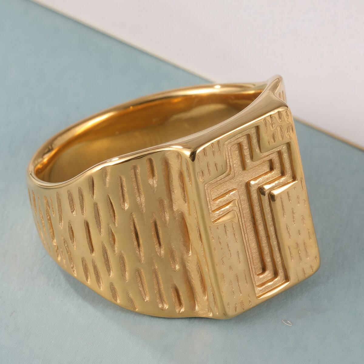 24k Gold Plated Cross Stainless Steel Men's Ring丨G002342 - Image 3