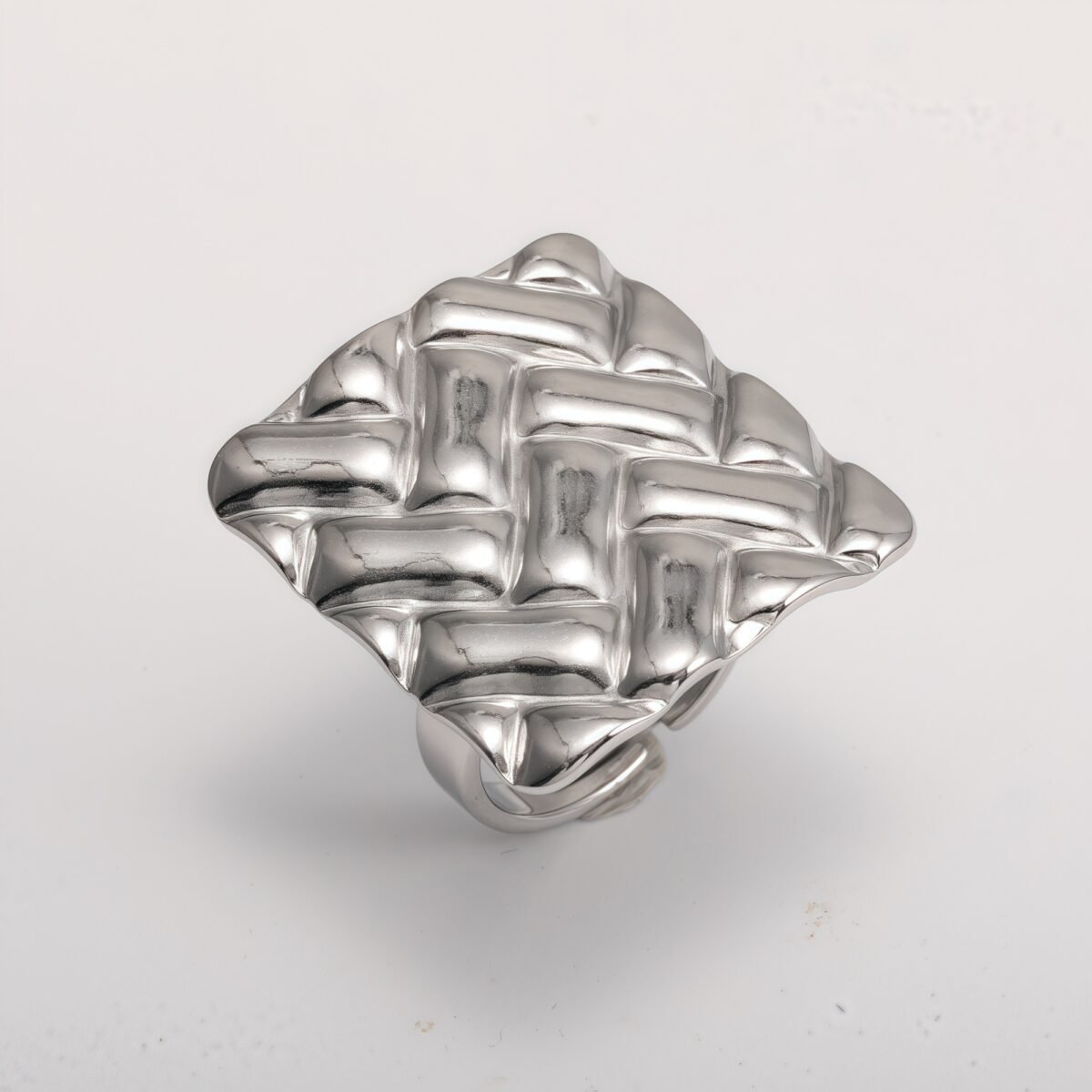 18K Gold Tone Stainless Steel Woven Pattern Square Ring for Women丨G005241 - Image 4