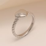 Twisted Pattern Heart Stainless Steel Couple Rings | N00528 - Image 4
