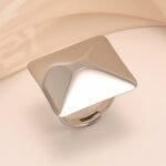 Contemporary Style Angular Square Stainless Steel Women's Ring丨G005377 - Image 4
