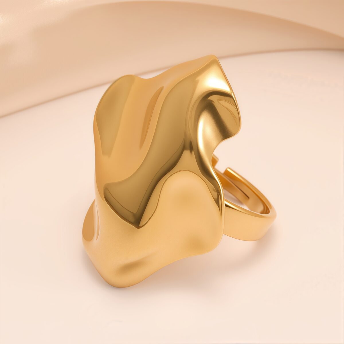 Artistic Style Wavy Stainless Steel Women's Ring丨G005540 - Image 5