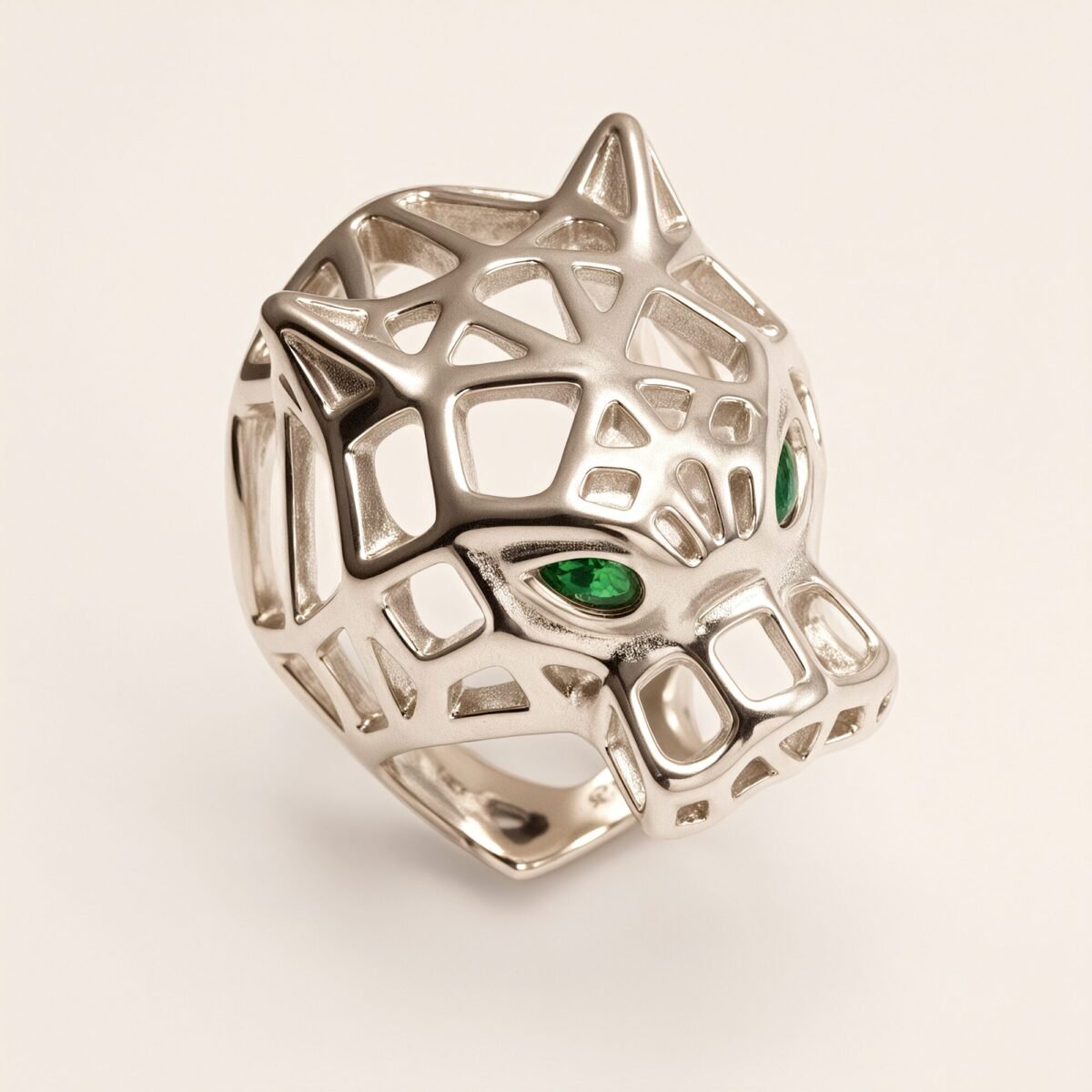 Stainless Steel Leopard Head Ring, Hollow with Green Eyes, Trendy Women's Ring丨G001002JLV - Image 3