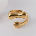 24K Gold-Plated Stainless Steel Heart Design Unique Women's Ring - Image 5