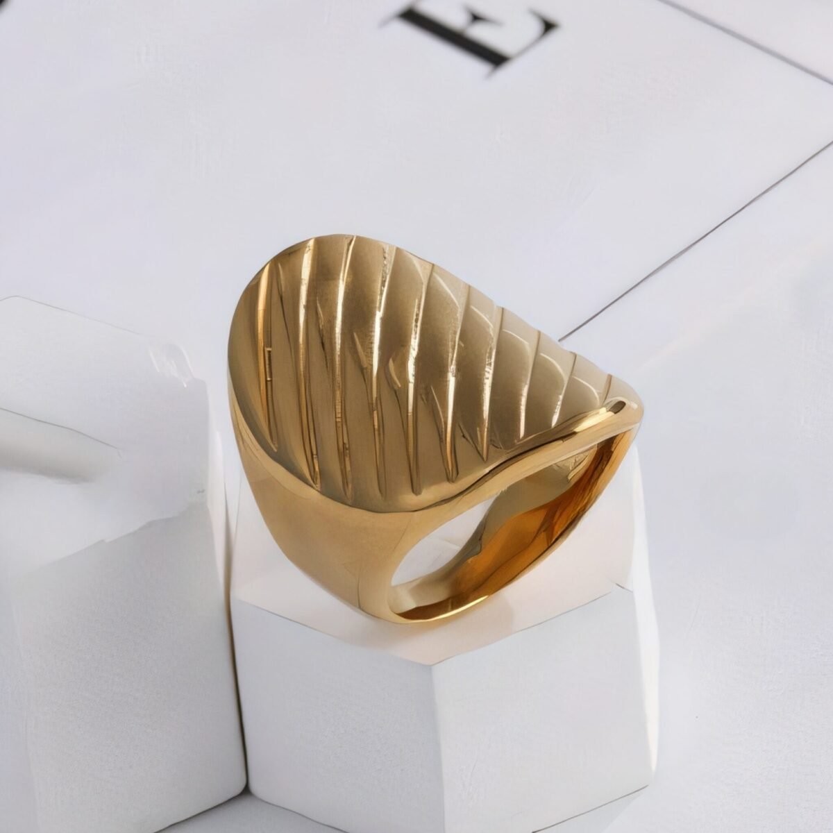 24K Gold Plated Stainless Steel Rings with Artificial Gemstones & Pearls - Image 5