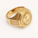 Vintage Gold Men's Ring with Octagonal Shape & Embossed Dollar Sign | G005134J - Image 3