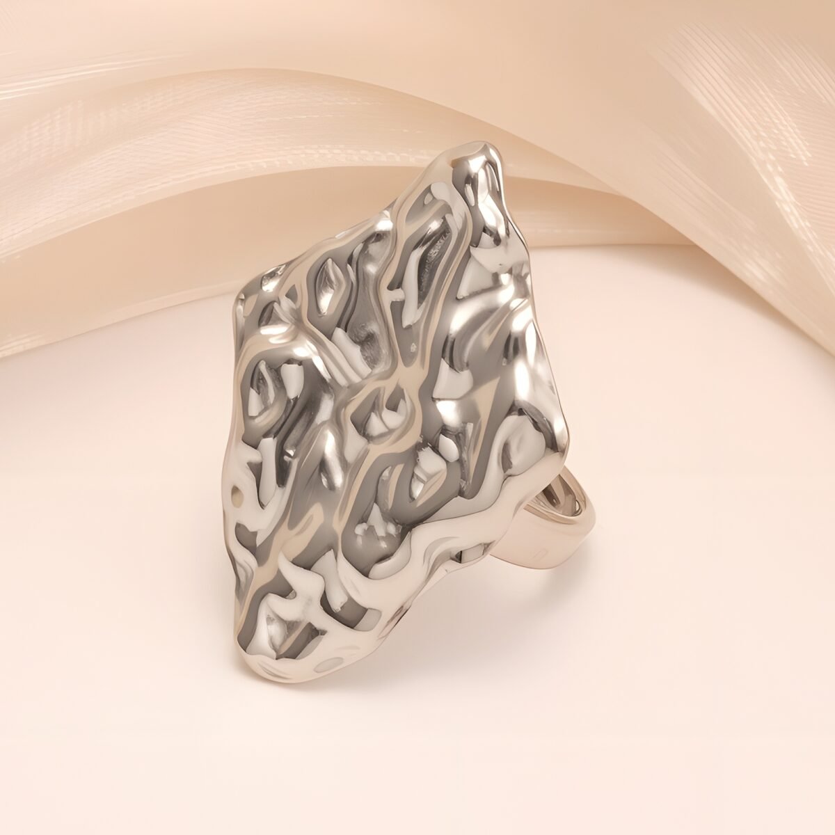 Abstract Style Flowing Shaped Stainless Steel Women's Ring丨G005250 - Image 4