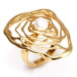 Gold Pearl Flower Ring - Romantic and Elegant Jewelry | G005675J