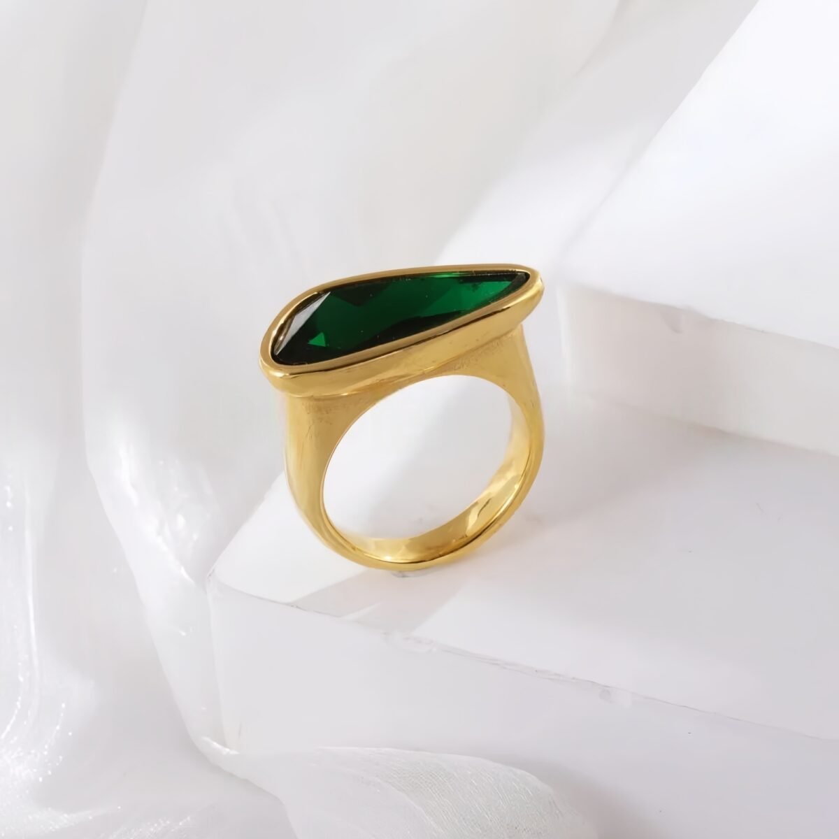 Creative Triangle Gemstone Ring Women's Gold Stainless Steel Design | PL918 - Image 4