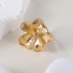 Elegant Flower Design Exquisite Female Stainless Steel Waterproof Ring丨G005765 - Image 4