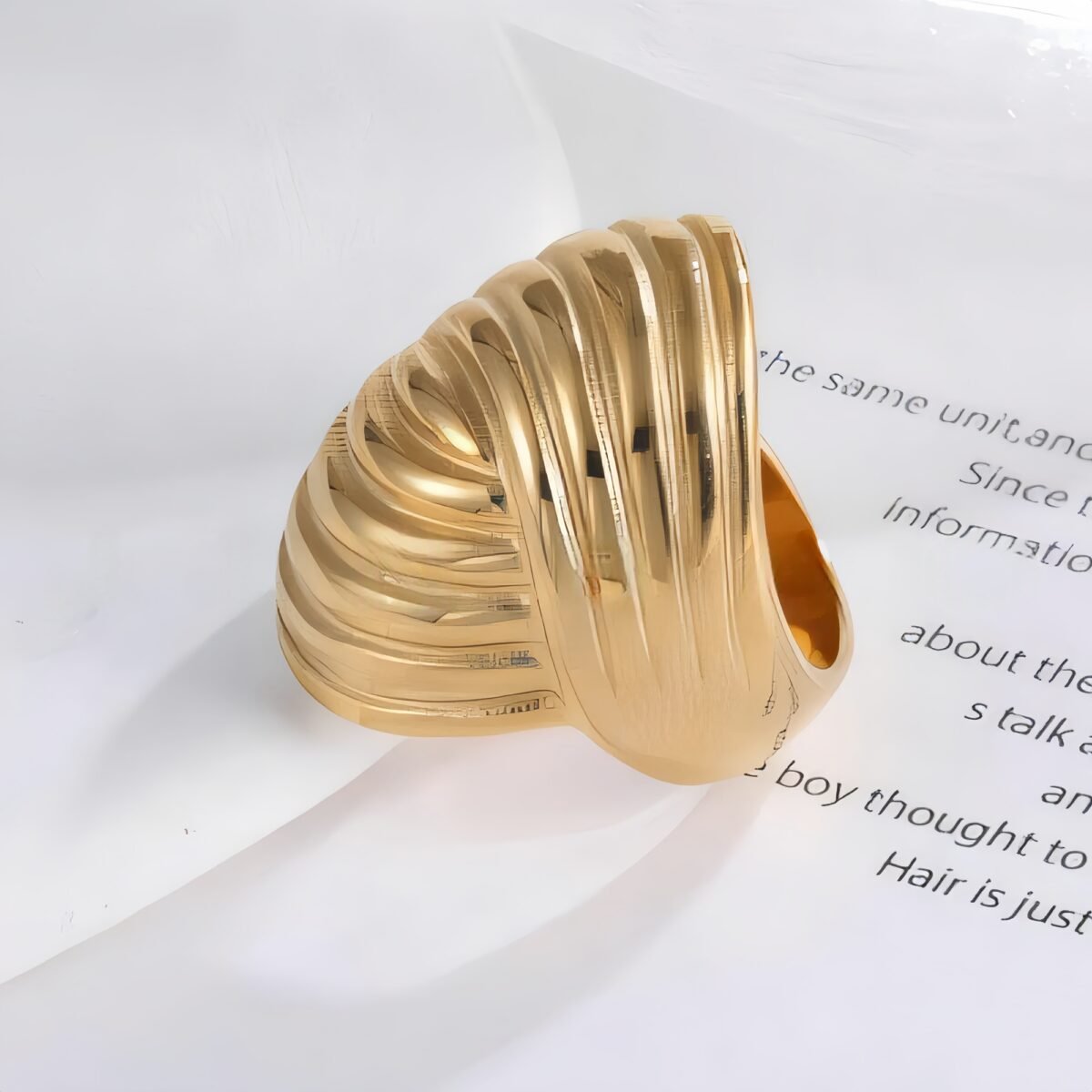 Elegant Spiral Pattern Stainless Steel Ring Women's Ring | ML044 - Image 3