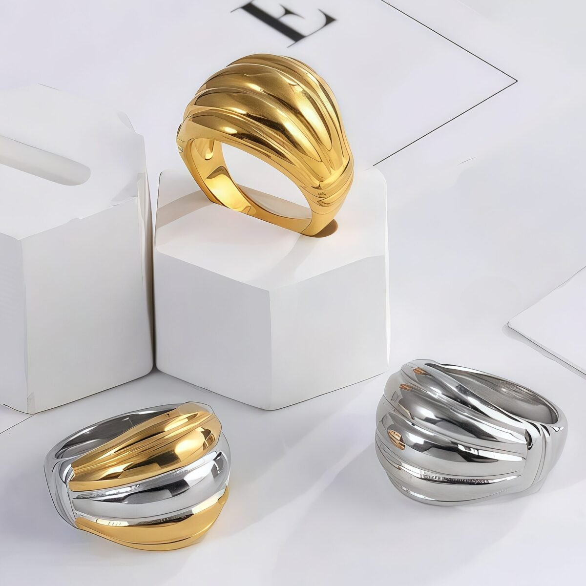 Elegant Wave Pattern Stainless Steel Ring Fashionable Women's Ring | G00138 - Image 1