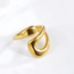 Polished simple curved stainless steel women's ring | G00580 - Image 3