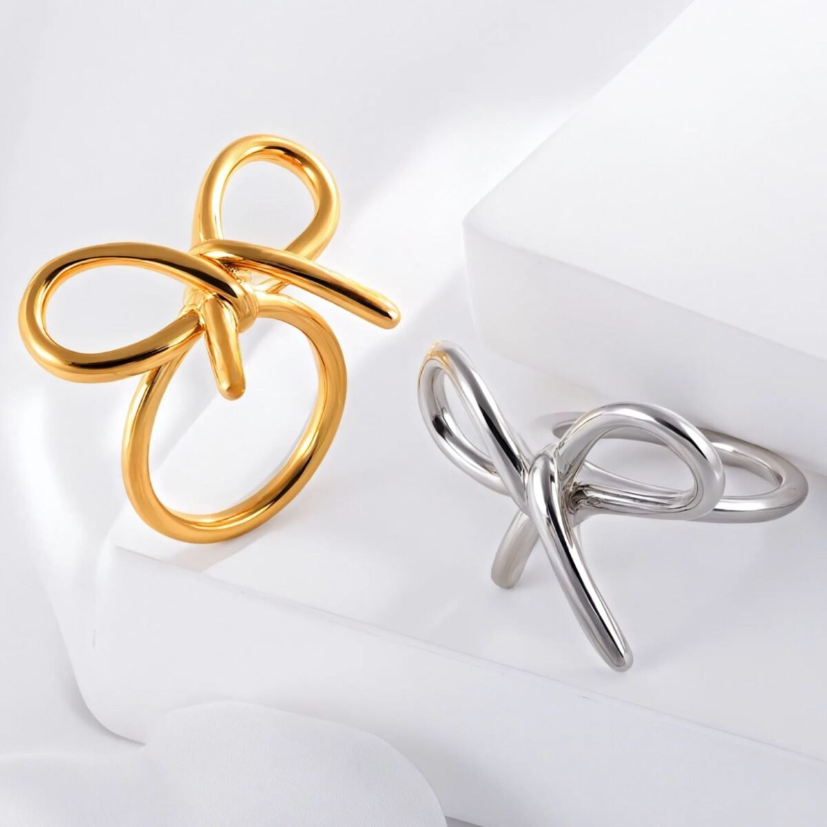 Simple Bow Hollow Stainless Steel Women's Waterproof Ring | N00657 - Image 1