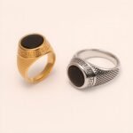 Stylish Men's Stainless Steel Ring with Black Gemstone Meander Pattern | B431