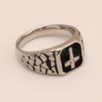 Vintage Cross - Pattern Stainless Steel Ring, Men's Edgy Statement Band | DZ100WQI - Image 3