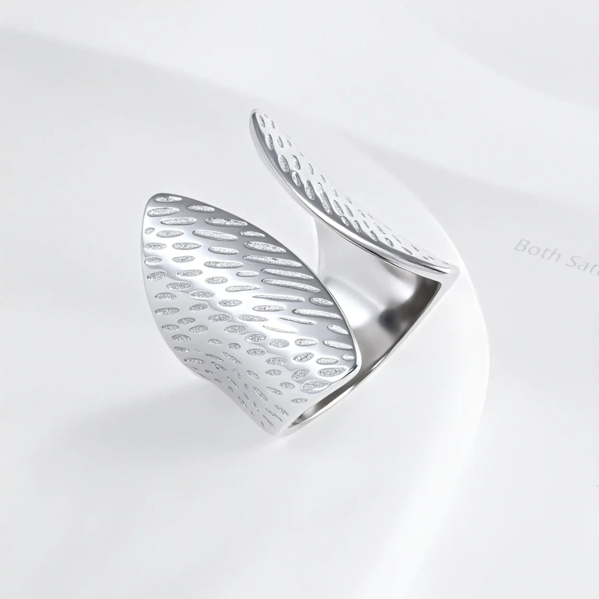 Contemporary Wave Design Stainless Steel Women Ring丨G004247 - Image 2