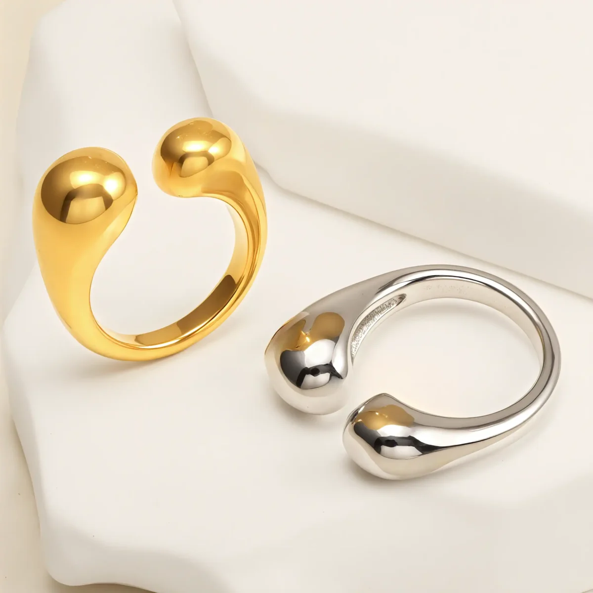 Simple Curved Stainless Steel Ring Women's Ring | G00324 - Image 2