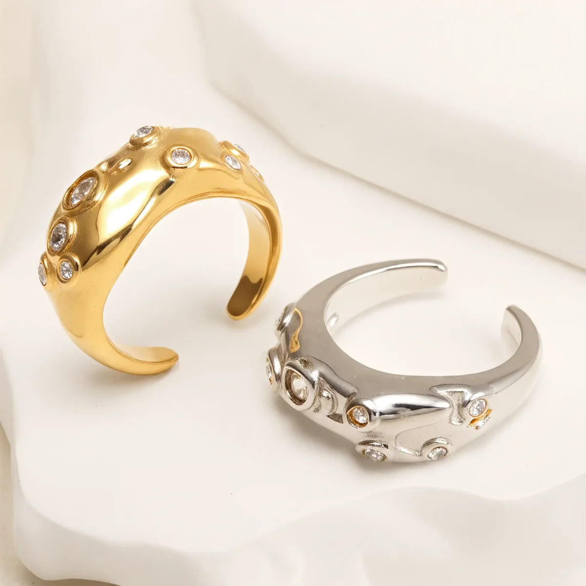 Creative Irregular Wave Inlaid Diamond Stainless Steel Unisex Ring丨WF-771 - Image 1