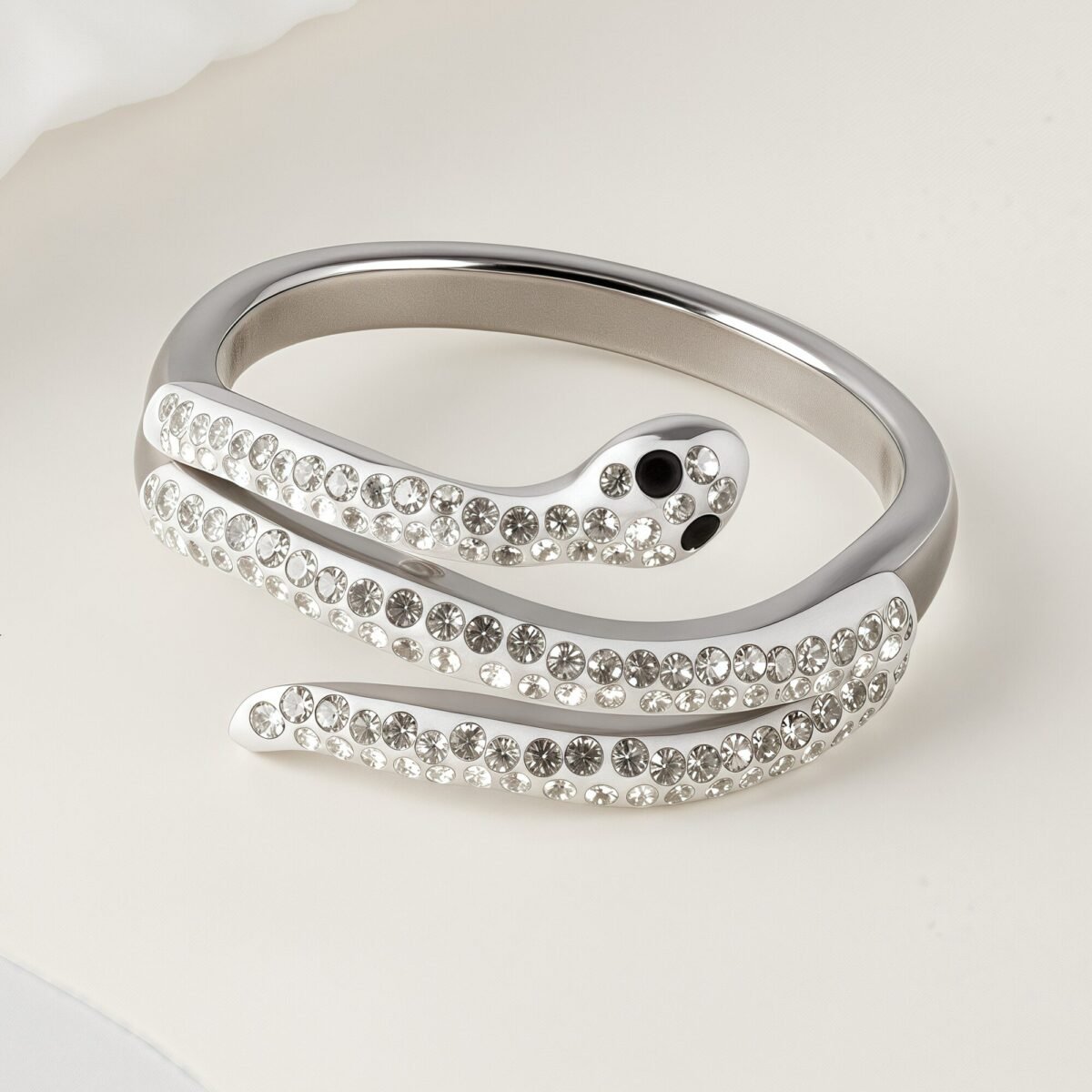 Stylish Diamond-Inlaid Snake-Shaped Silver Stainless Steel Women's Ring丨IBH-47 - Image 5