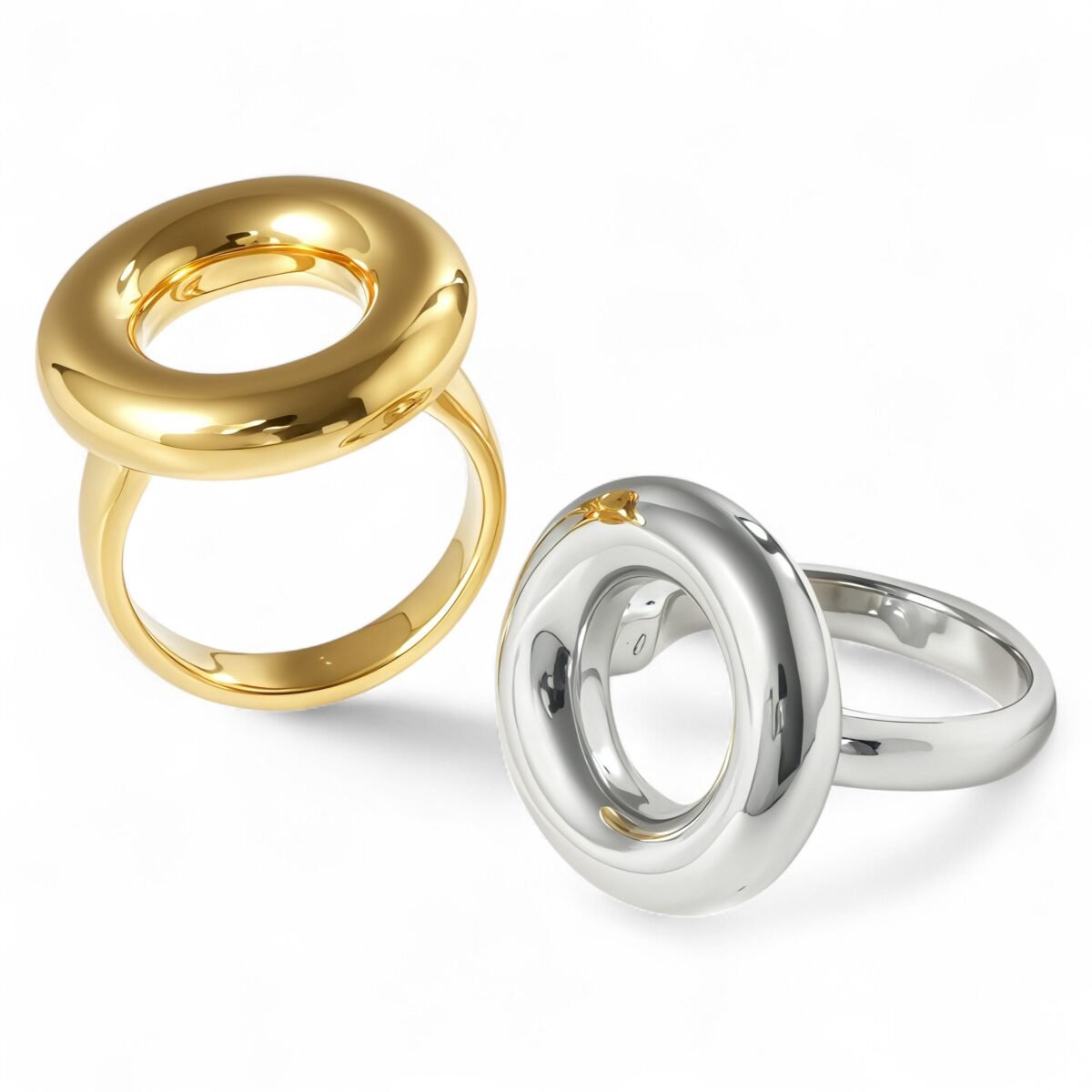 Simple Fashion Circular Stainless Steel Women's Ring | G004047 - Image 1