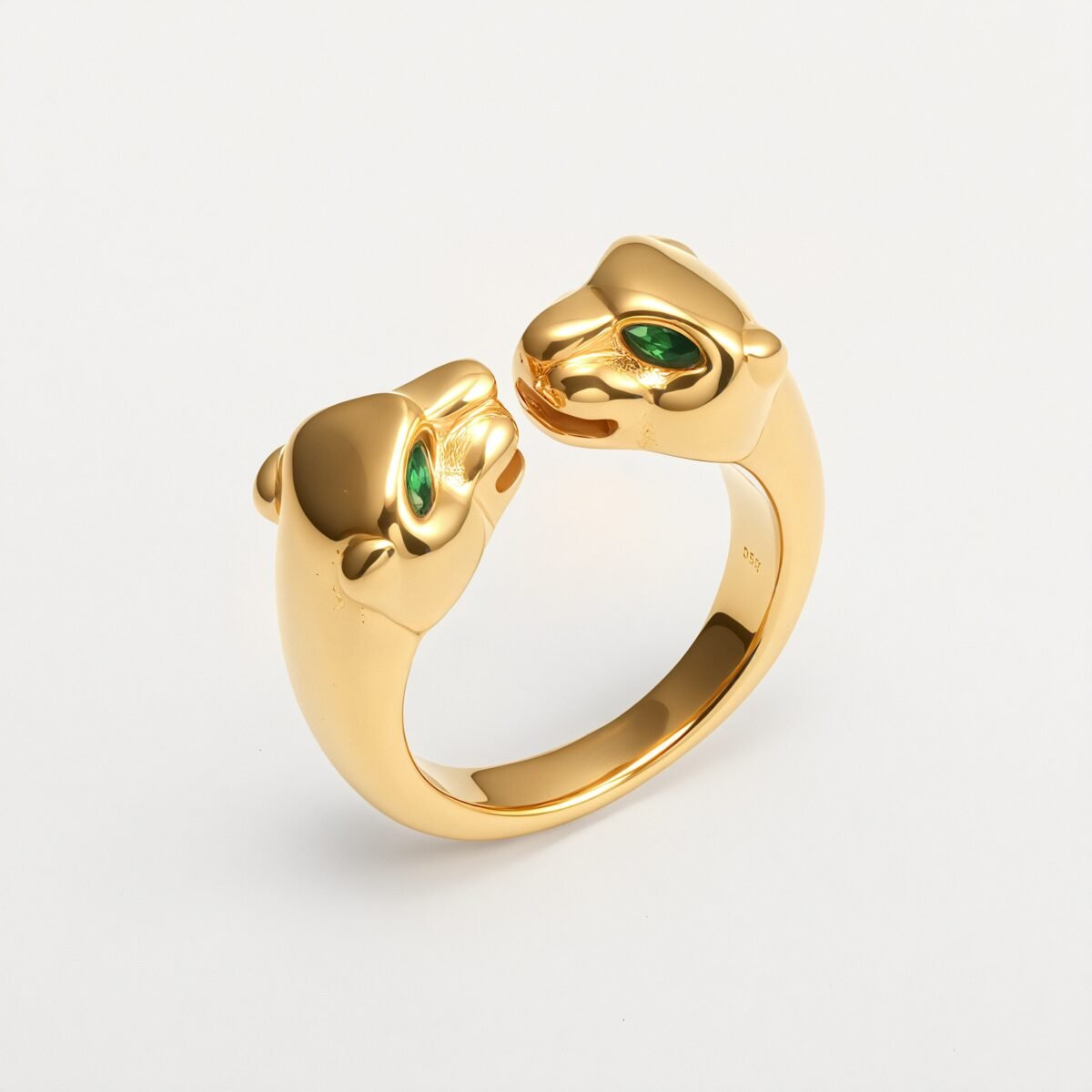 24K Gold Plated Stainless Steel Double - Panther Head Ring with Green Stones丨G006105 - Image 3