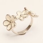 Fresh Flower - Shaped Stainless Steel Ring - Elegant Women's Accessory | N001465G-1