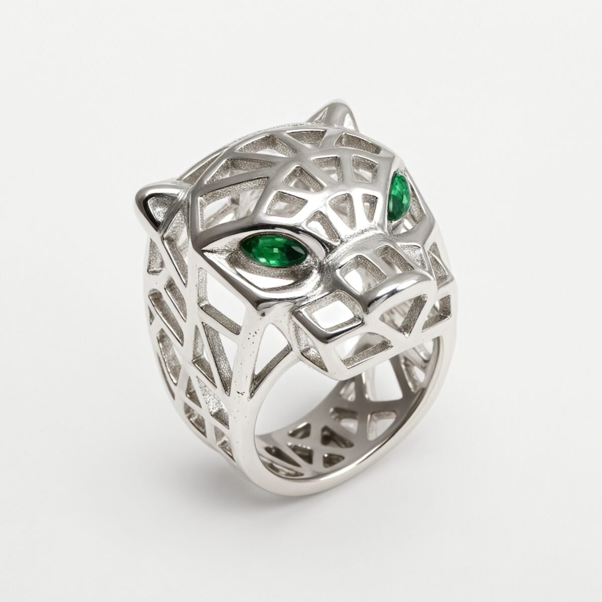 24K Gold Plated Stainless Steel Panther Head Ring with Green Stones丨G001002JLV - Image 3