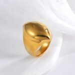 Simple Smooth Curve Stainless Steel Women's Ring | ML083 - Image 2