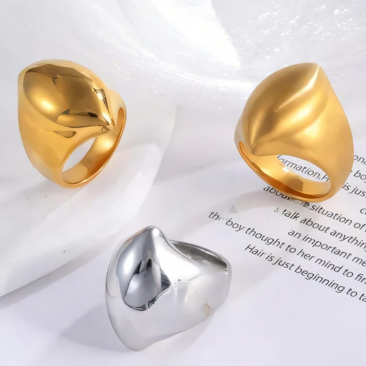 Simple Smooth Curve Stainless Steel Women's Ring | ML083 - Image 1