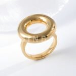 Simple Fashion Circular Stainless Steel Women's Ring | G004047 - Image 3