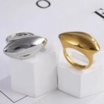 Smooth Streamlined Stainless Steel Ring Women's Simple Fashion Design | G003990