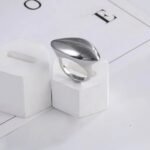 Smooth Streamlined Stainless Steel Ring Women's Simple Fashion Design | G003990 - Image 5
